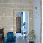 Charming House 4* Salerno