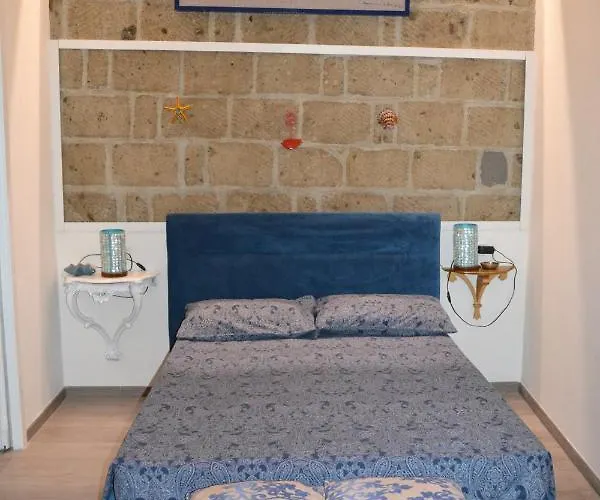 Bed & Breakfast Charming House