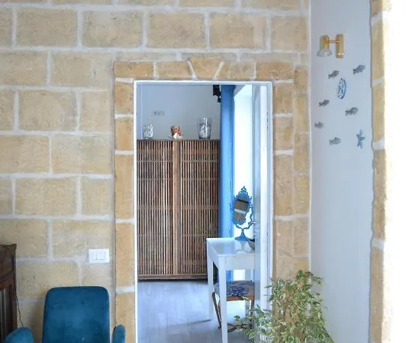 Bed and breakfast Charming House Salerno