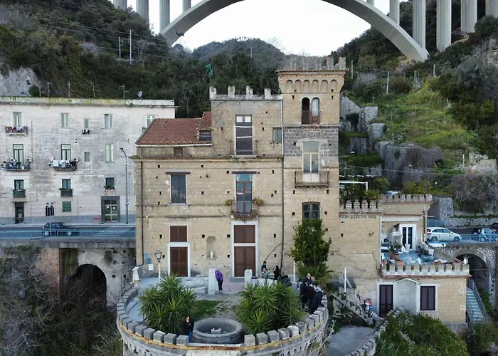 Bed & Breakfast Charming House Salerno