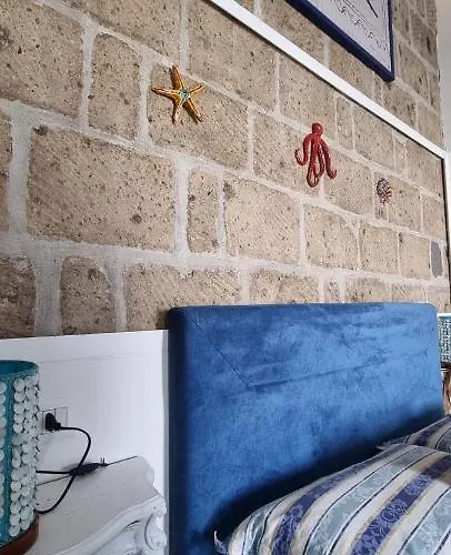 Bed & Breakfast Charming House 4*