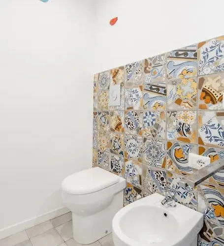 Charming House 4* Salerno