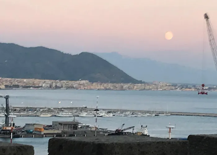 Bed and breakfast Charming House 4*